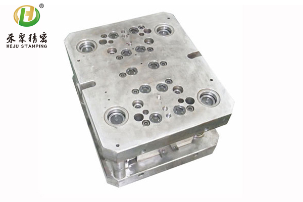 高精密連續模具 高精密連續模具